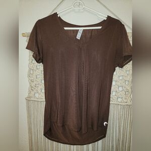 Zyia Tee
